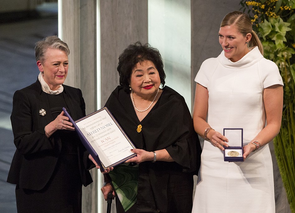 Setsuko Thurlow and Beatrice Fihn of ICAN accept the Nobel Peace Prize in Oslo on December 10, 2017